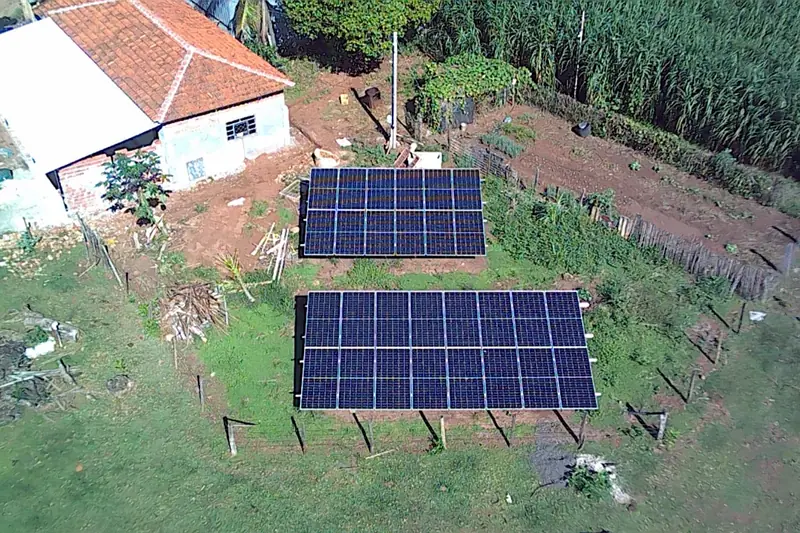 Sistema em solo, sede rural instalado pela Radisol